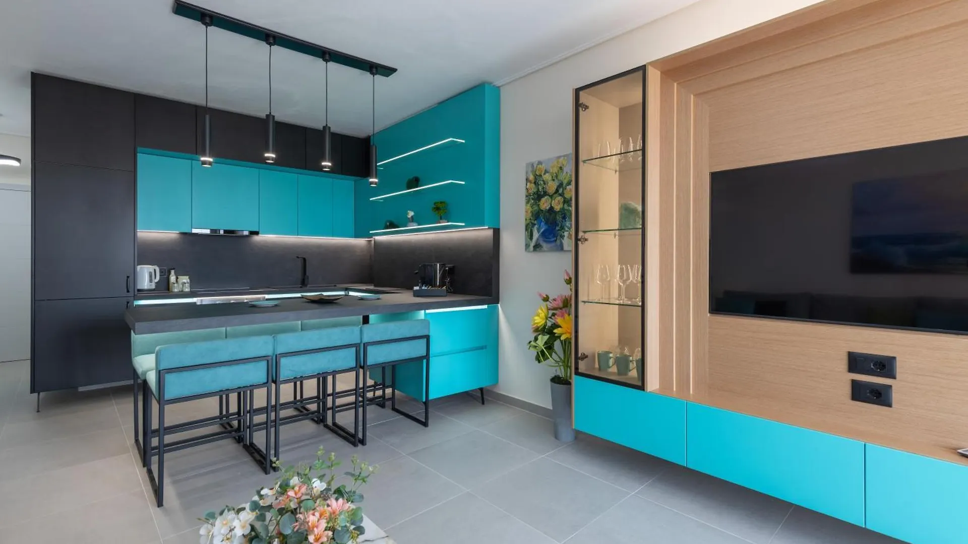 The View - Tiffany Luxury 2 Bedroom Free Parking, Central Sarande