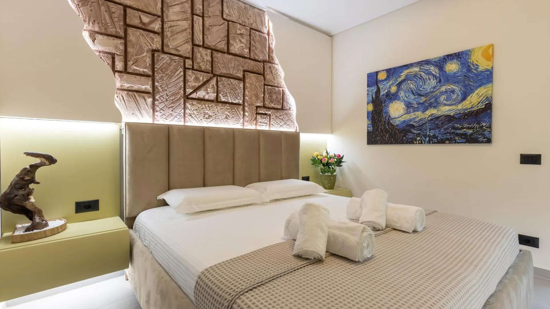 The View - Tiffany Luxury 2 Bedroom Free Parking, Central Sarande